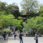 石段を登ると ”石段を登ると”