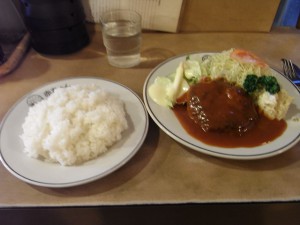 "ハンバーグ定食"