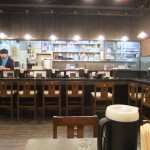 ”店内”