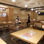 ”店内”