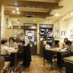 ”店内”