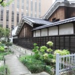 ”東側”
