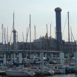 不思議な建物 ”不思議な建物”