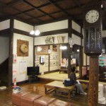 "37竹瓦温泉ロビー"