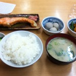 シャケ定食 "シャケ定食"