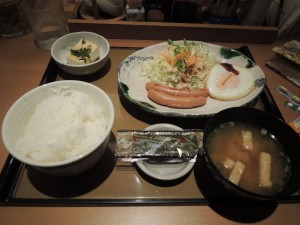 目玉焼き朝食