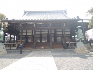 本堂