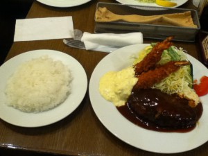 エビフライとハンバーグ