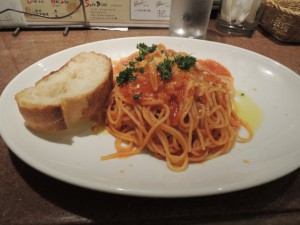 パスタとパン