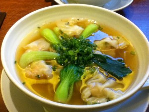 海老わんたん麺