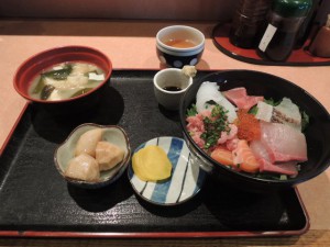 海鮮丼