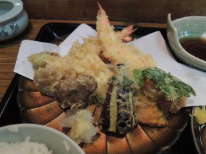 天ぷら盛り合せ