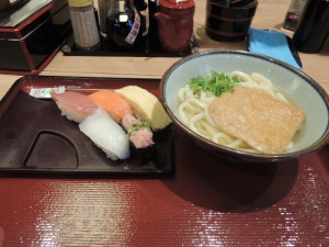 きつねうどん　にぎり５巻
