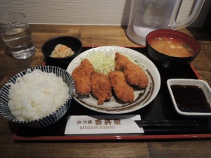 一口カツ定食