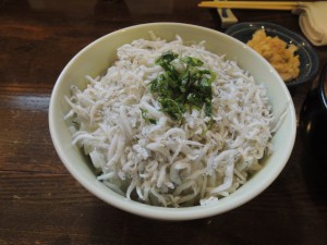 しらす丼