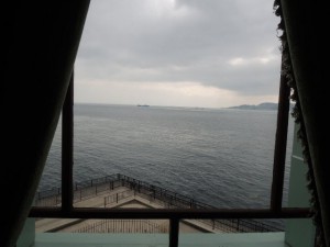 窓（海）