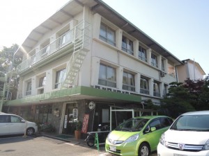 旅館