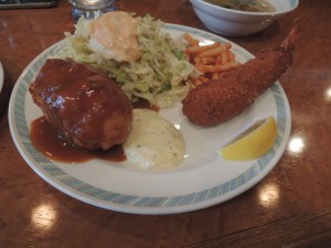 コロッケとエビフライ