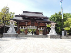 湊川神社