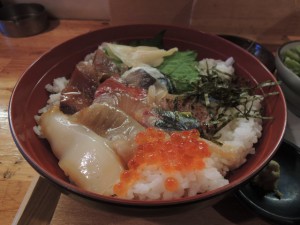 海鮮丼(拡大)