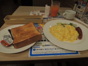 スクランブルエッグ　モーニング