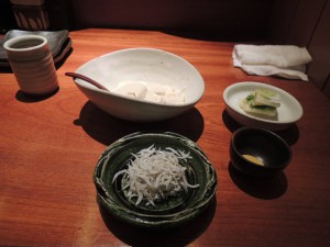 豆腐としらす