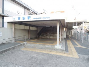近鉄高安駅