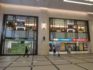 阪急32番街