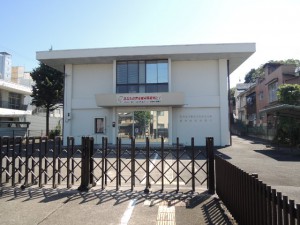 裁判所
