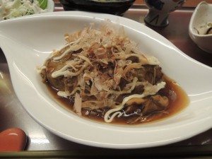 煮込みハンバーグ