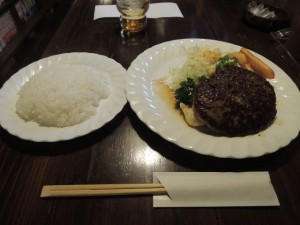 ハンバーグ定食
