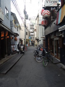 裏通り