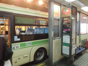 北港ヨットハーバー行きバス