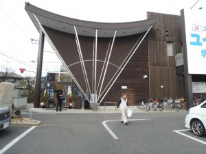 建物入口