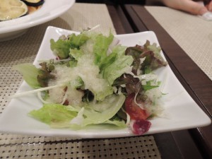 サラダ