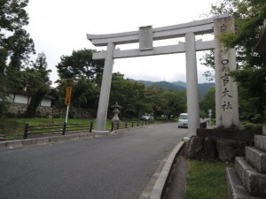 鳥居