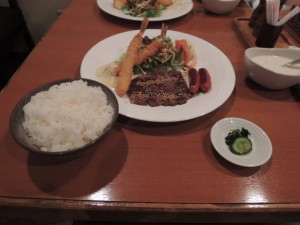 トリプルディナー