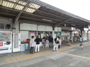 近鉄　御所駅