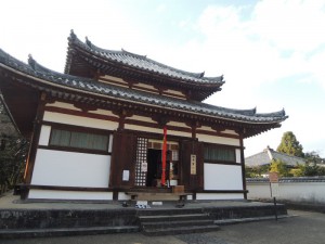四月堂