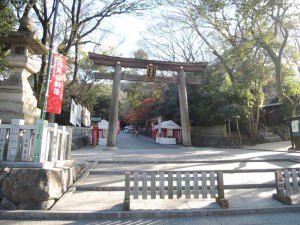 枚岡神社