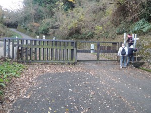 らくらく登山道ゲート