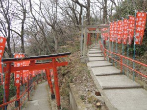 下り階段
