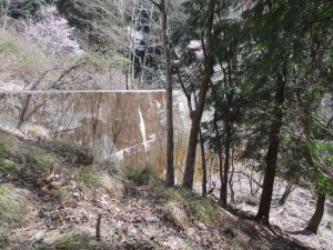 堰堤