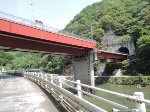 鉄橋