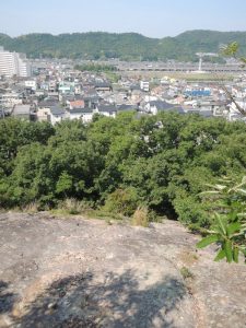 登りきる