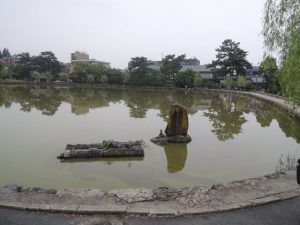猿沢の池