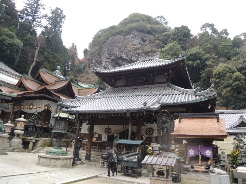宝山寺