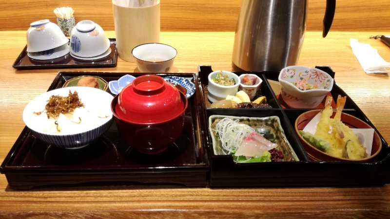 仁弁当