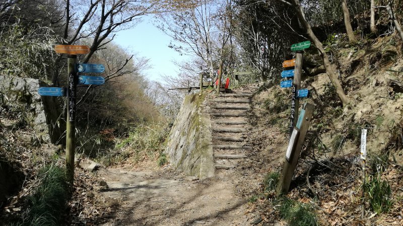 鳴川峠