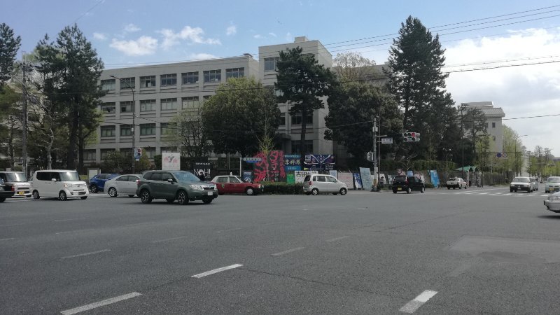 百万遍交差点 百万遍交差点